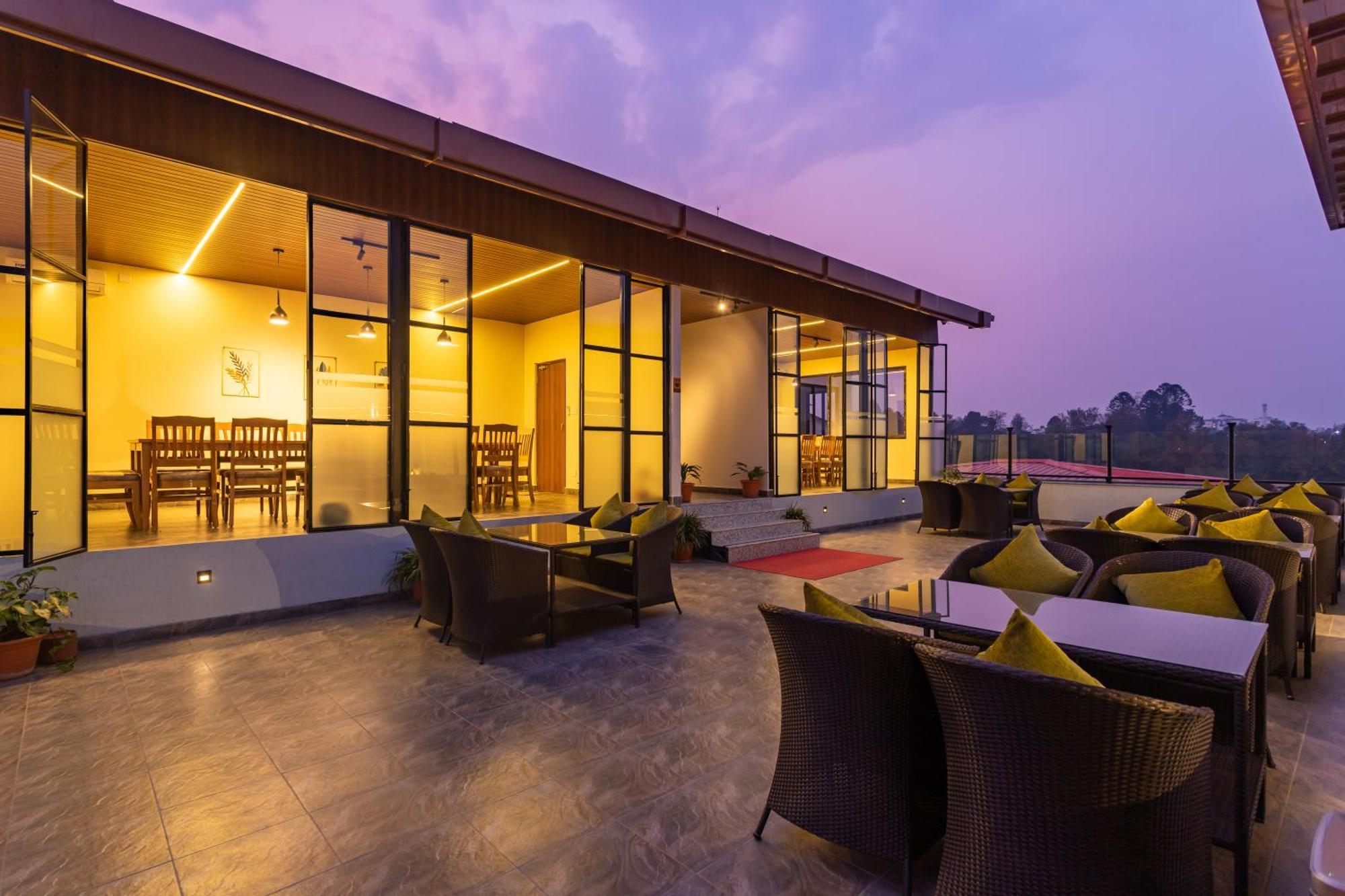 Hotel Crystal Pashupati Kathmandu Luaran gambar