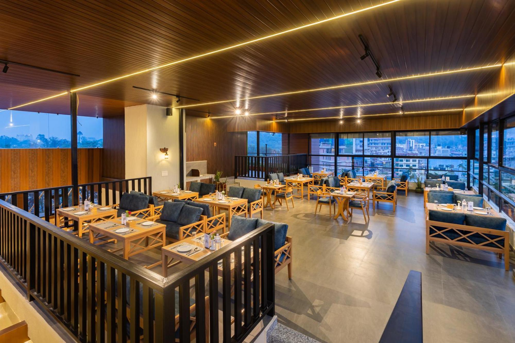 Hotel Crystal Pashupati Kathmandu Luaran gambar