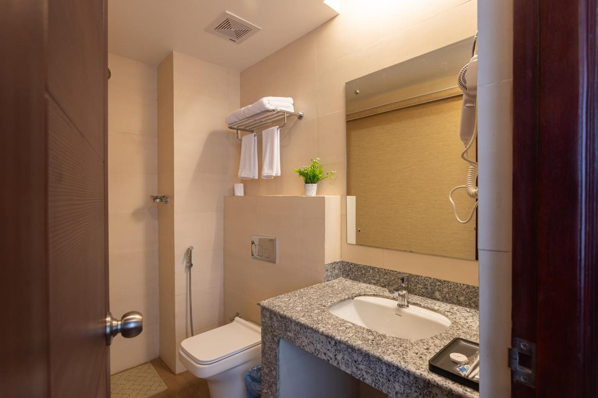 Hotel Crystal Pashupati Kathmandu Luaran gambar